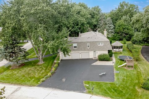 Tiny photo for 842 Winmoor Drive, Sleepy Hollow, IL 60118 (MLS # 12506580)