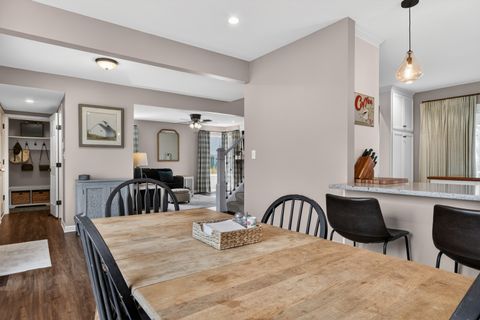 Tiny photo for 231 Lenox Court, Grayslake, IL 60030 (MLS # 12614857)