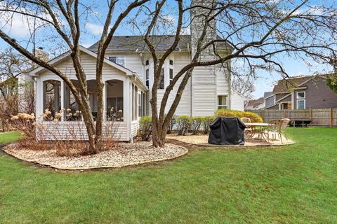 Tiny photo for 231 Lenox Court, Grayslake, IL 60030 (MLS # 12614857)