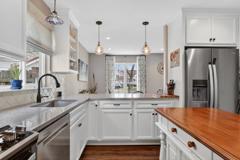 Tiny photo for 231 Lenox Court, Grayslake, IL 60030 (MLS # 12614857)