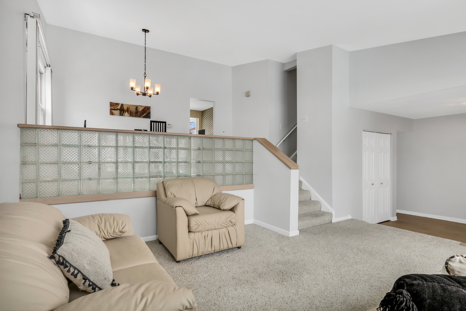 1234 Devonshire Road