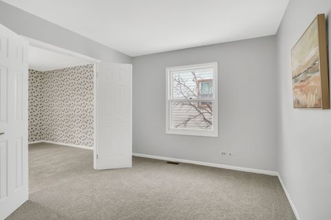 Tiny photo for 1234 Devonshire Road, Buffalo Grove, IL 60089 (MLS # 12552004)