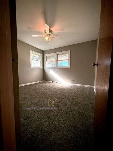 Tiny photo for 15201 Sunset Drive, Dolton, IL 60419 (MLS # 12507131)