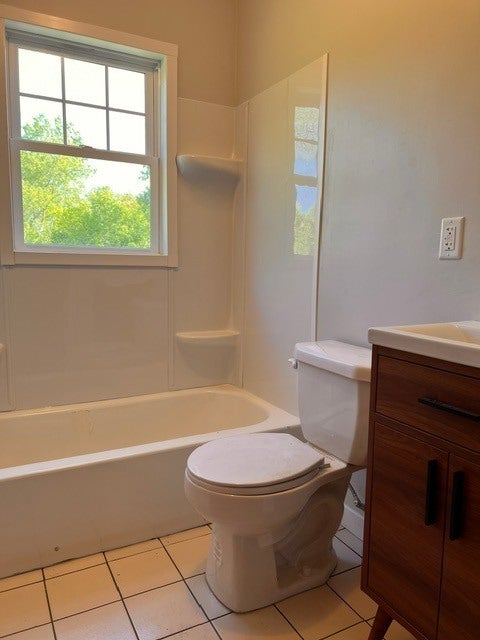 Tiny photo for 12810 W Beach Road, Beach Park, IL 60087 (MLS # 12725244)