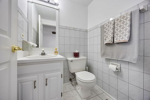 Tiny photo for 733 Clover Hill Court, Elk Grove Village, IL 60007 (MLS # 12586133)