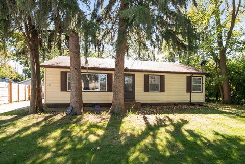 Tiny photo for 2116 Hanover Street, Joliet, IL 60433 (MLS # 12480950)