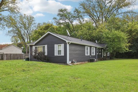 Tiny photo for 38073 N Nippersink Drive, Spring Grove, IL 60081 (MLS # 12499789)