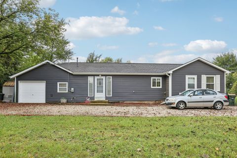 Tiny photo for 38073 N Nippersink Drive, Spring Grove, IL 60081 (MLS # 12499789)
