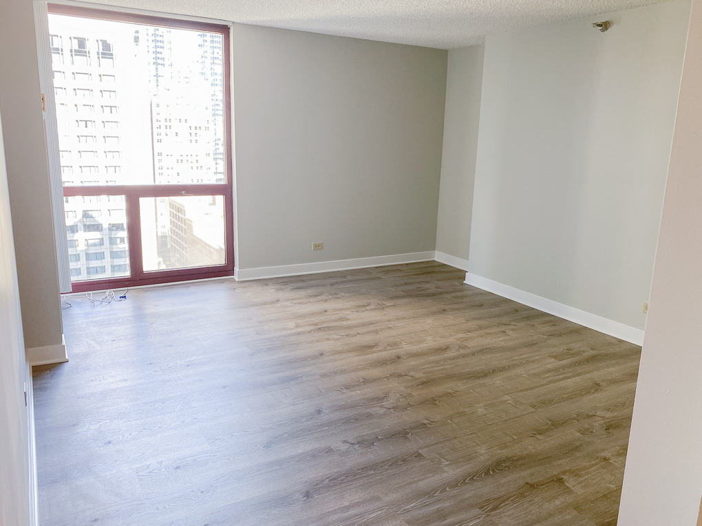 200 N Dearborn Street 2306
