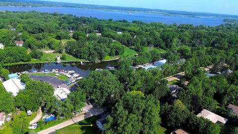 Tiny photo for 38815 N Broadway Avenue, Antioch, IL 60002 (MLS # 12545110)