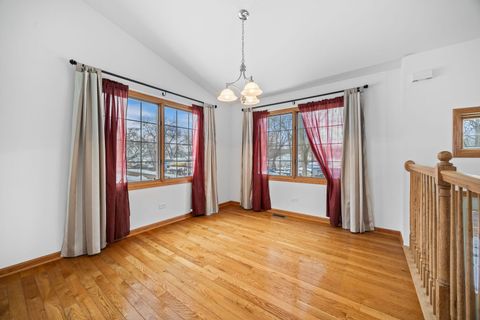 Tiny photo for 38815 N Broadway Avenue, Antioch, IL 60002 (MLS # 12545110)