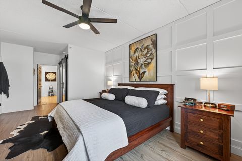 Tiny photo for 500 E Saint Charles Road #302, Lombard, IL 60148 (MLS # 12562798)