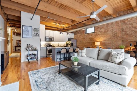 Tiny photo for 14 N Sangamon Street #201, Chicago, IL 60607 (MLS # 12571703)