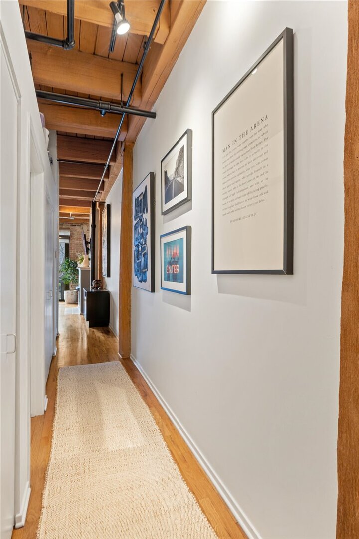 14 N Sangamon Street 201