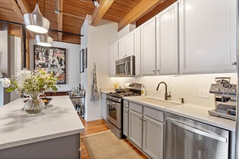 Tiny photo for 14 N Sangamon Street #201, Chicago, IL 60607 (MLS # 12571703)