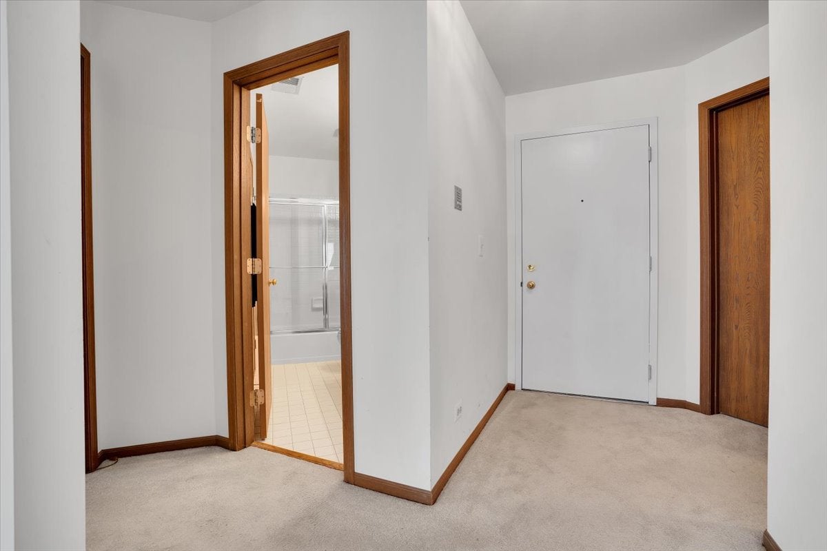 2434 Charleston Drive 2