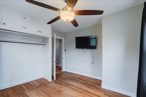 Tiny photo for 8 Felton Place, Bloomington, IL 61701 (MLS # 12606755)