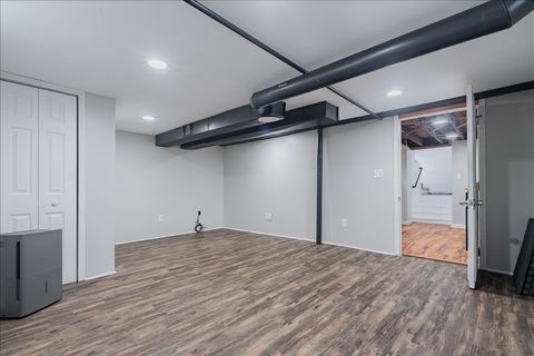 Tiny photo for 8 Felton Place, Bloomington, IL 61701 (MLS # 12606755)