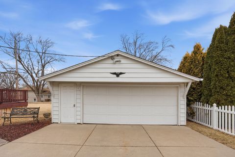 Tiny photo for 4301 17th Avenue, Moline, IL 61265 (MLS # 12602244)
