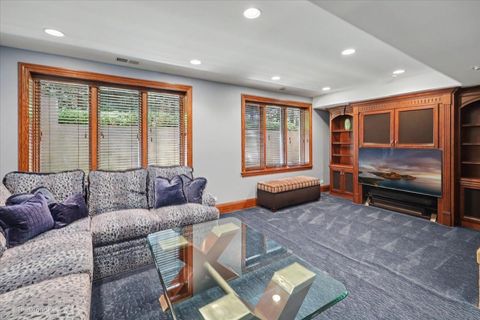Tiny photo for 12 Carlisle Drive, Oak Brook, IL 60523 (MLS # 12670365)