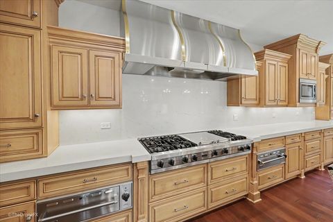 Tiny photo for 12 Carlisle Drive, Oak Brook, IL 60523 (MLS # 12670365)