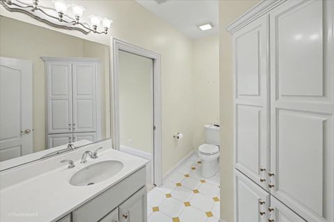 Tiny photo for 12 Carlisle Drive, Oak Brook, IL 60523 (MLS # 12670365)