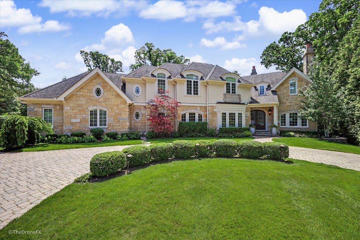 12 Carlisle Drive