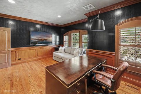 Tiny photo for 12 Carlisle Drive, Oak Brook, IL 60523 (MLS # 12670365)