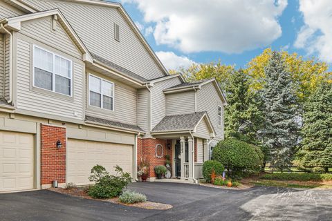 Photo of 2223 ROCKEFELLER Drive, Geneva, IL 60134 (MLS # 12485247)