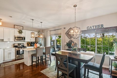 Tiny photo for 2223 ROCKEFELLER Drive, Geneva, IL 60134 (MLS # 12485247)