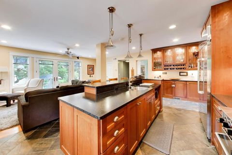 Tiny photo for 124 Lockerbie Lane, Wilmette, IL 60091 (MLS # 12675160)