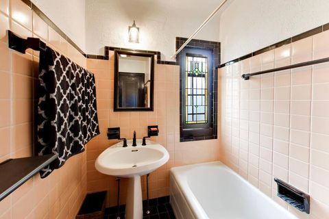 Tiny photo for 124 Lockerbie Lane, Wilmette, IL 60091 (MLS # 12675160)