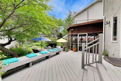 Tiny photo for 124 Lockerbie Lane, Wilmette, IL 60091 (MLS # 12675160)