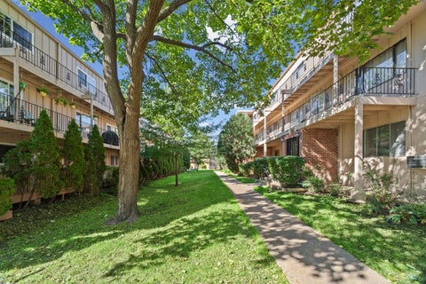 Tiny photo for 2404 Algonquin Road #11, Rolling Meadows, IL 60008 (MLS # 12786058)