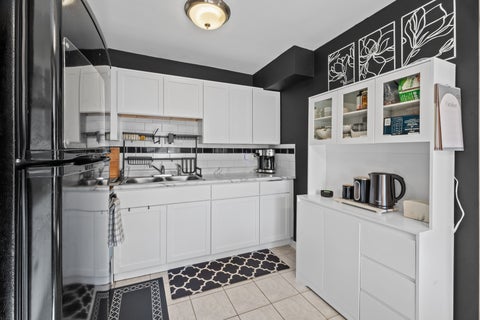 Tiny photo for 2404 Algonquin Road #11, Rolling Meadows, IL 60008 (MLS # 12786058)