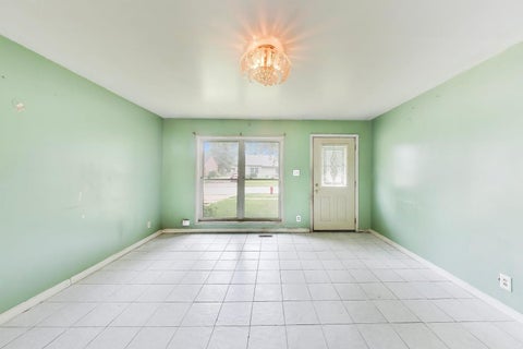 Tiny photo for 619 Parkside Circle, Streamwood, IL 60107 (MLS # 12672641)