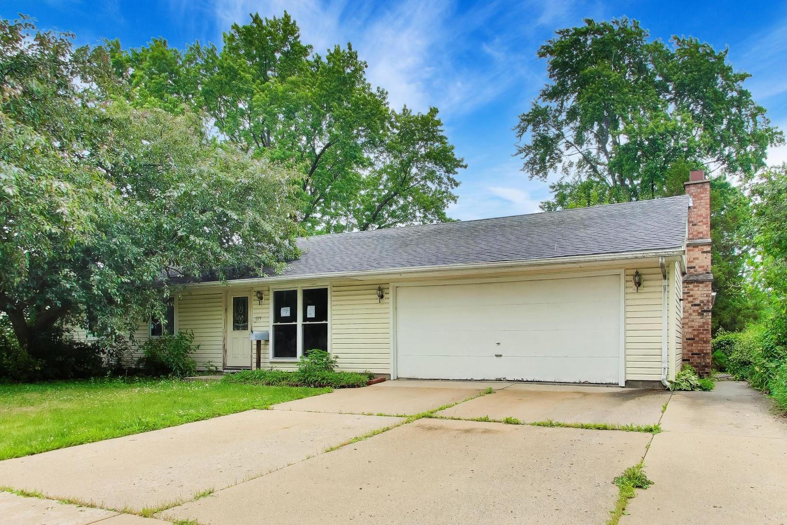 619 Parkside Circle