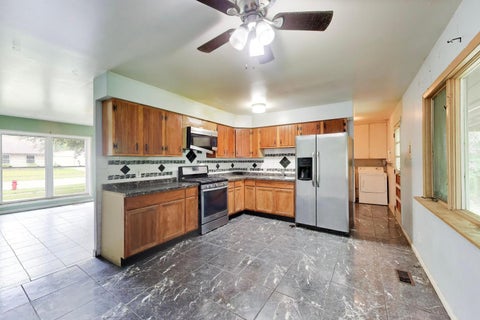 Tiny photo for 619 Parkside Circle, Streamwood, IL 60107 (MLS # 12672641)