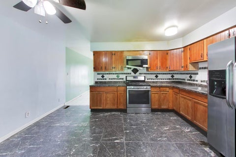 Tiny photo for 619 Parkside Circle, Streamwood, IL 60107 (MLS # 12672641)