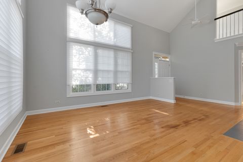 Tiny photo for 3701 King Charles Lane, St. Charles, IL 60174 (MLS # 12484453)