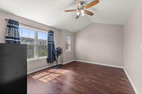Tiny photo for 337 N Commerce Street, Aurora, IL 60504 (MLS # 12737860)