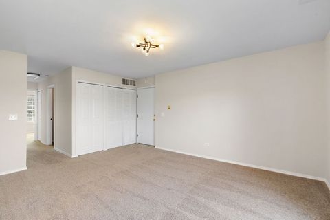 Tiny photo for 628 Mallard Court #B2, Bartlett, IL 60103 (MLS # 12615490)