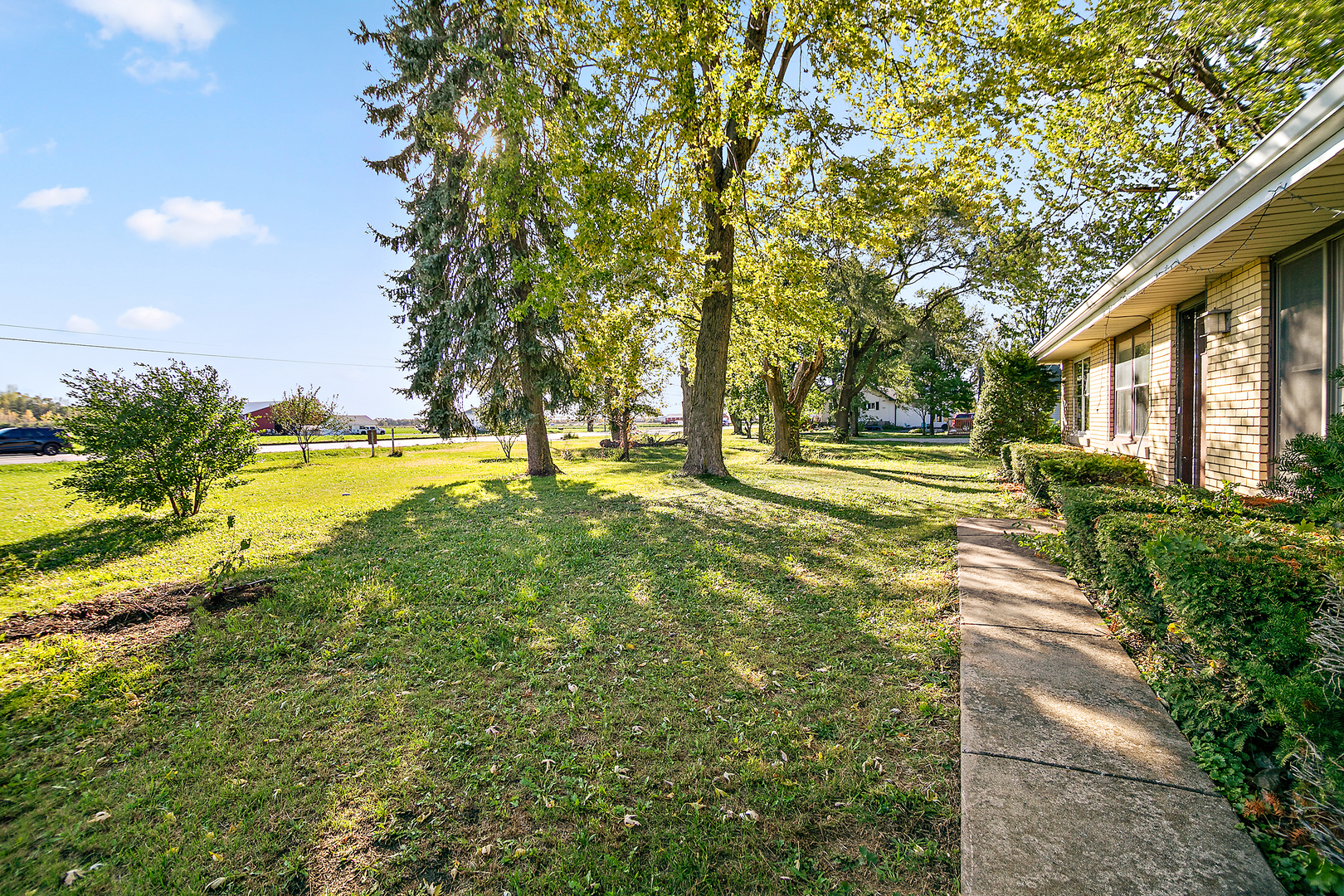 2944 Lincoln Highway