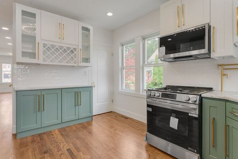 Tiny photo for 5853 W Newport Avenue, Chicago, IL 60634 (MLS # 12539921)
