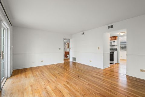 Tiny photo for 169 E Palatine Road #E, Palatine, IL 60067 (MLS # 12613778)