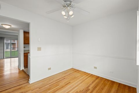 Tiny photo for 169 E Palatine Road #E, Palatine, IL 60067 (MLS # 12613778)