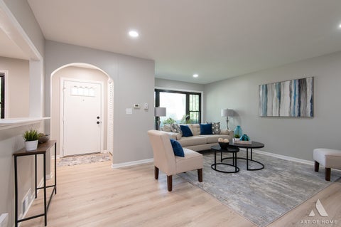 Tiny photo for 175 S Maple Street, Palatine, IL 60067 (MLS # 12789715)