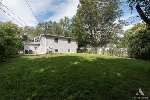 Tiny photo for 175 S Maple Street, Palatine, IL 60067 (MLS # 12789715)