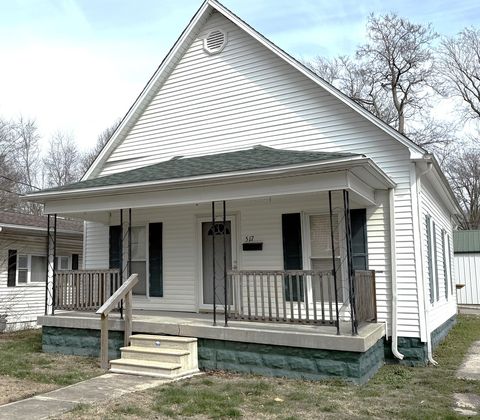 Tiny photo for 517 College Avenue, Centralia, IL 62801 (MLS # 12595855)
