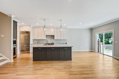 Tiny photo for 133 Harding Court, Glen Ellyn, IL 60137 (MLS # 12539433)